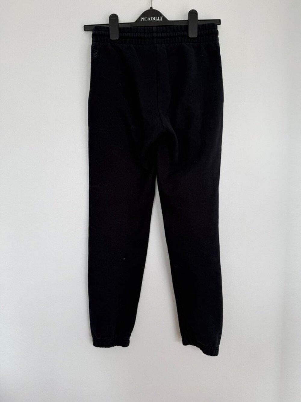 $78 RETAIL – Aritzia TNA Cozy Fleece Perfect Sweatpants Black XS Joggers - Picture 5 of 9
